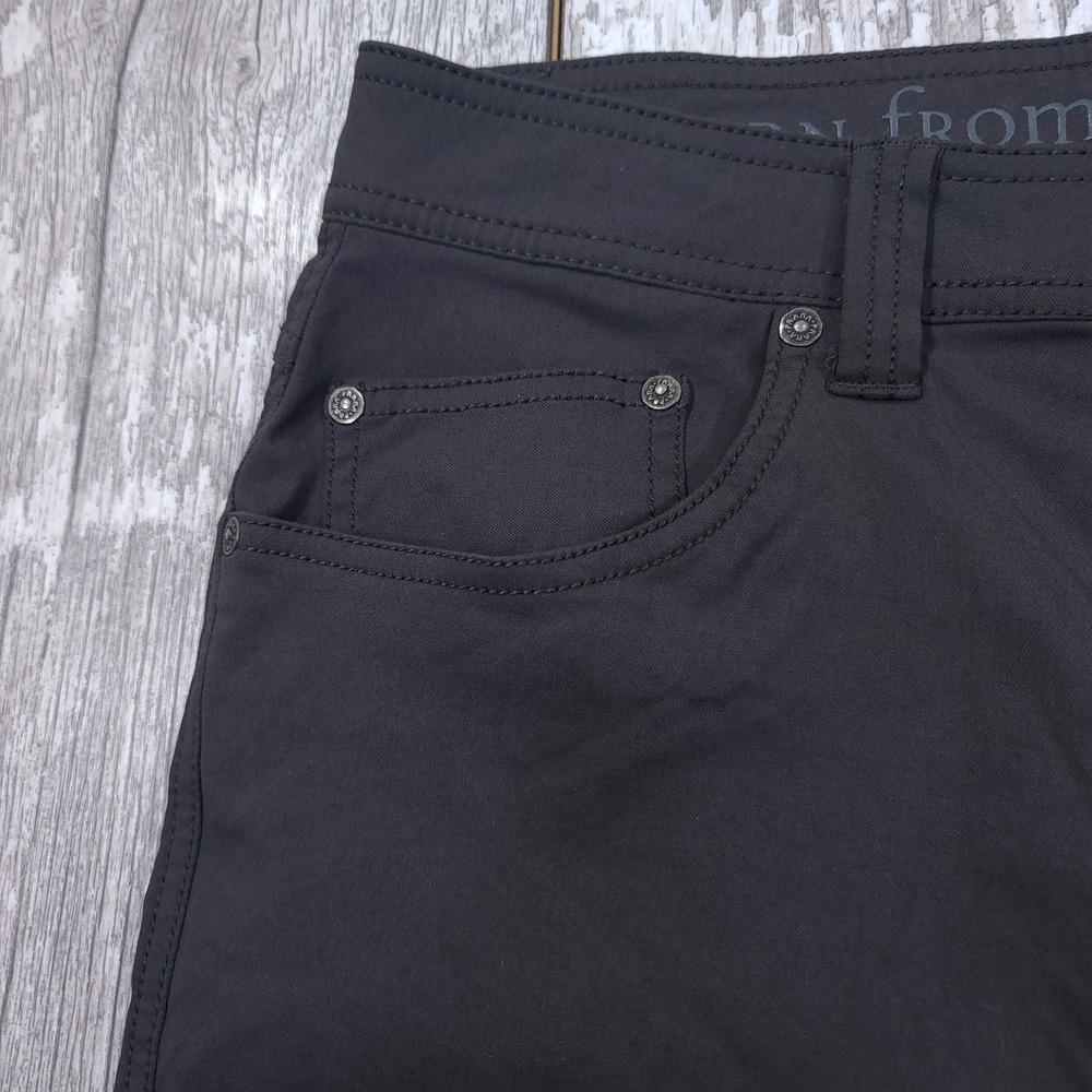 Prana Brion Shorts Men 30 Charcoal Grey Stretch Hiking Outdoor 9 Inch Inseam - Picture 3 of 6